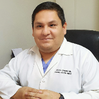 Foto de Dr. Jean Chávez Gil