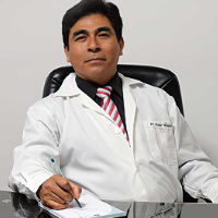 Foto de Dr. César Vásquez Chozo