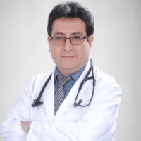 Foto de Dr. Edgar Matos Benavides 